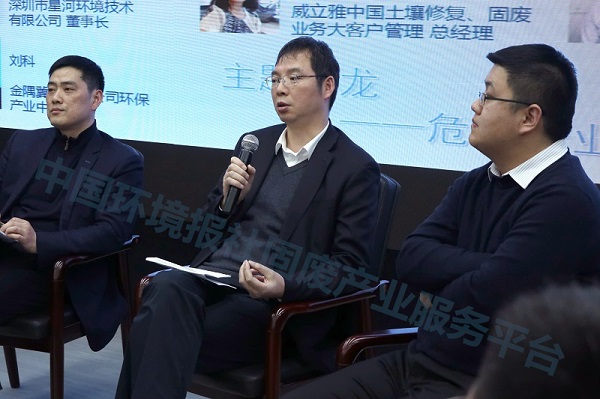 1546066035236009989.jpg 刘强.jpg